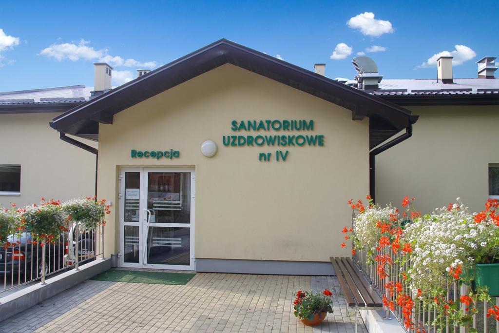 Sanatorium Uzdrowiskowe Nr IV Otel Iwonicz-Zdrój Dış mekan fotoğraf